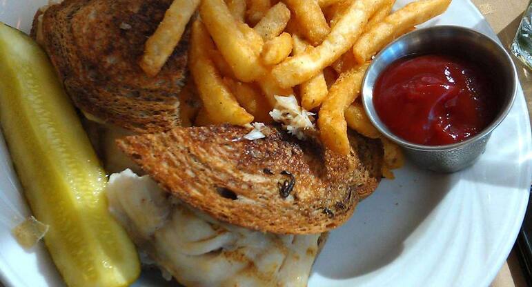 Tzynwl4t3d1ccm Marina Jack Christmas Dinner In Sarasota 2021